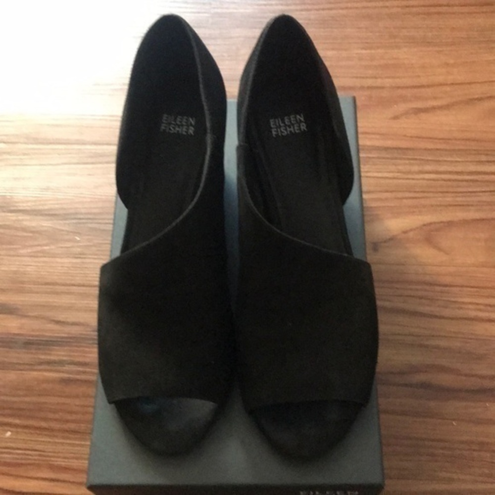 Black Eileen Fisher wedge peep toe shoes. Size 10. Gently used